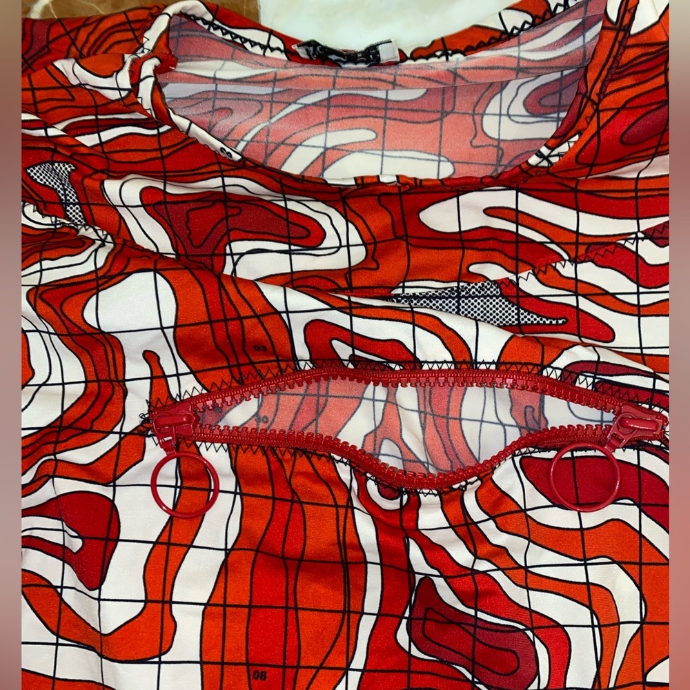 rosa cha limited edition vintage red top